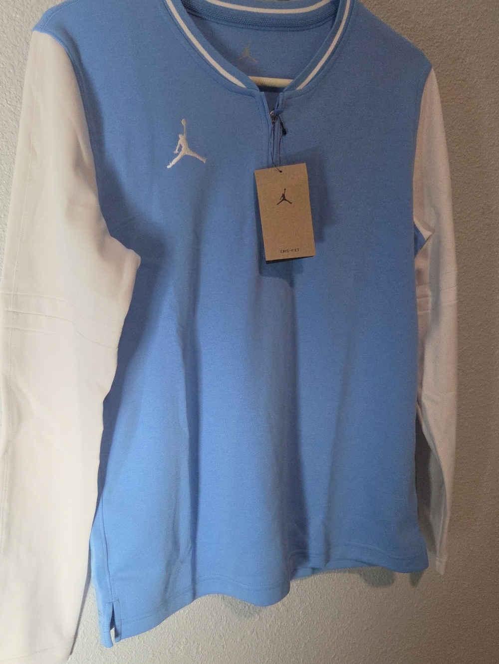 Jordan Women’s Dri-FIT Long Sleeve Top Blue/ White Size M NWT $85 ✅ FN6926-448